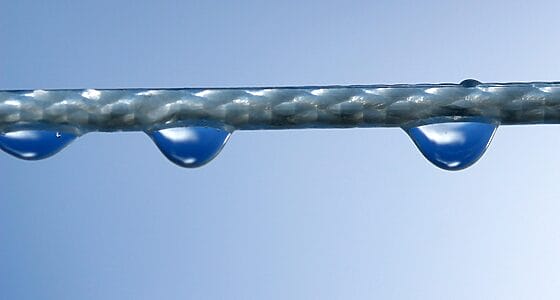 Quanta acqua serve per fare un paio di jeans